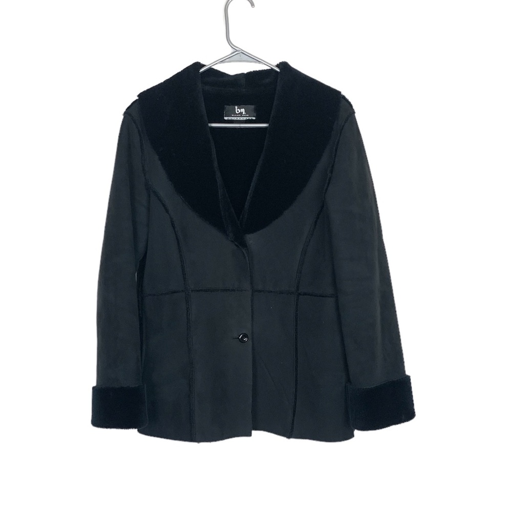 Y2K Blanc noir black faux fur shearling coat size medium mob wife